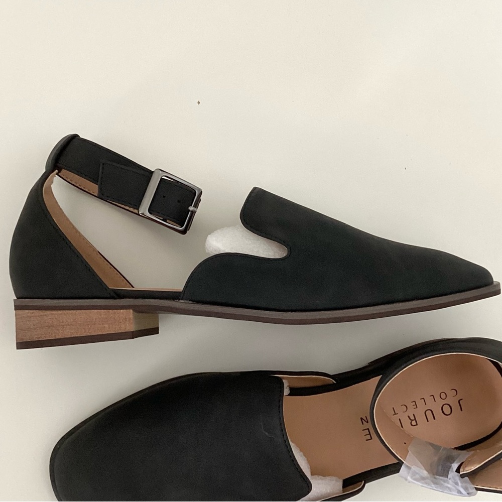 \Journee Collection\• NWT Loreta Flat - Picture 3 of 12